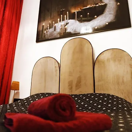 Apartment La Cour D'honneur - Meir Antwerp