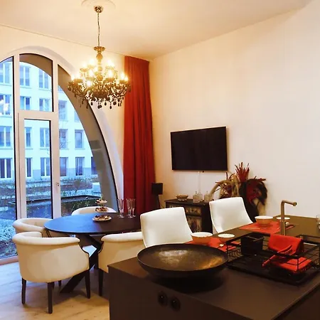 La Cour D'honneur - Meir * Antwerp