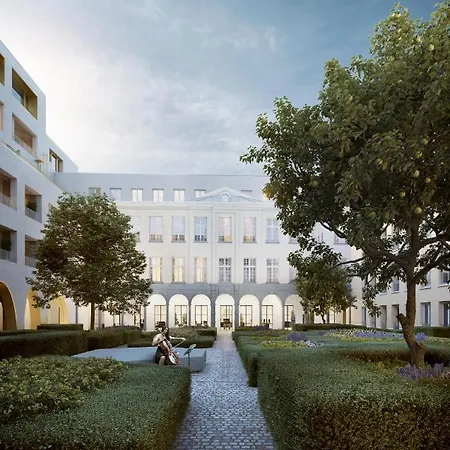 La Cour D'honneur - Meir Antwerp